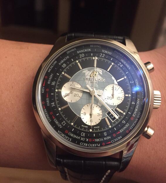 The accuracy has been guaranteed by the Breitling manufactured Calibre B 05.